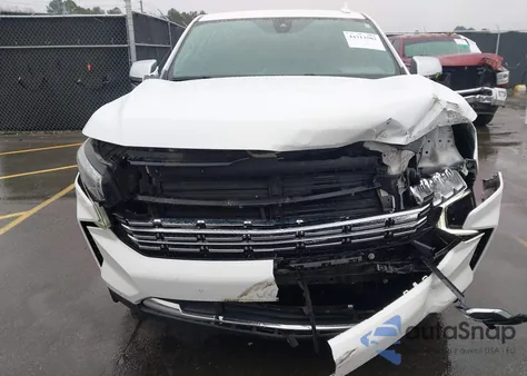 2022 Chevrolet Suburban 2Wd Premier z USA, uszkodzony, nr VIN 1GNSCFKD5NR190990